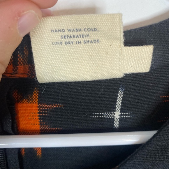 MATA TRADERS Black Cotton Dress with Red Starburst Pattern Sheath Dress - Picture 5 of 5